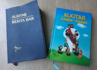 Siapakah yang menulis Alkitab?